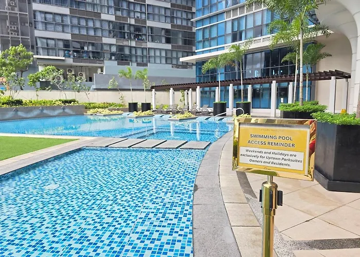 Uptown Parksuites King Close To Uptown Malls Grand Hyatt Mitsukoshi St Lukes Apartamento Manila