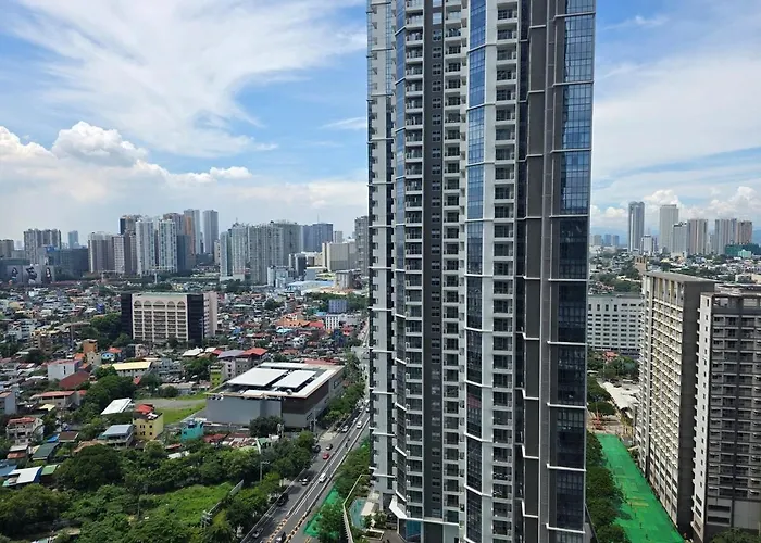 Apartamento Uptown Parksuites King Close To Uptown Malls Grand Hyatt Mitsukoshi St Lukes *