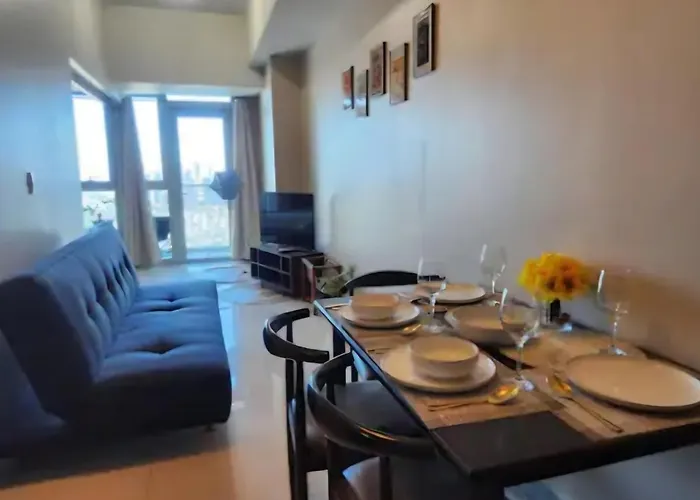 Uptown Parksuites King Close To Uptown Malls Grand Hyatt Mitsukoshi St Lukes * Manila